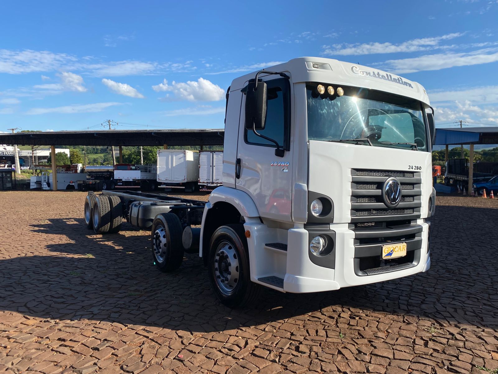 VW 24280 CONSTELLATION 8X2