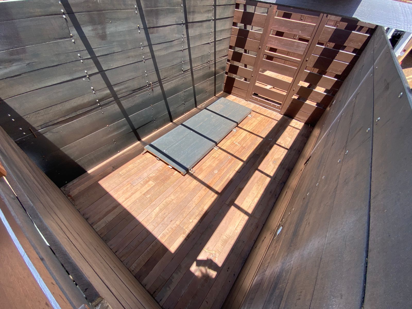 MB ACCELO 815 4X2 Boiadeira - Imagem 31