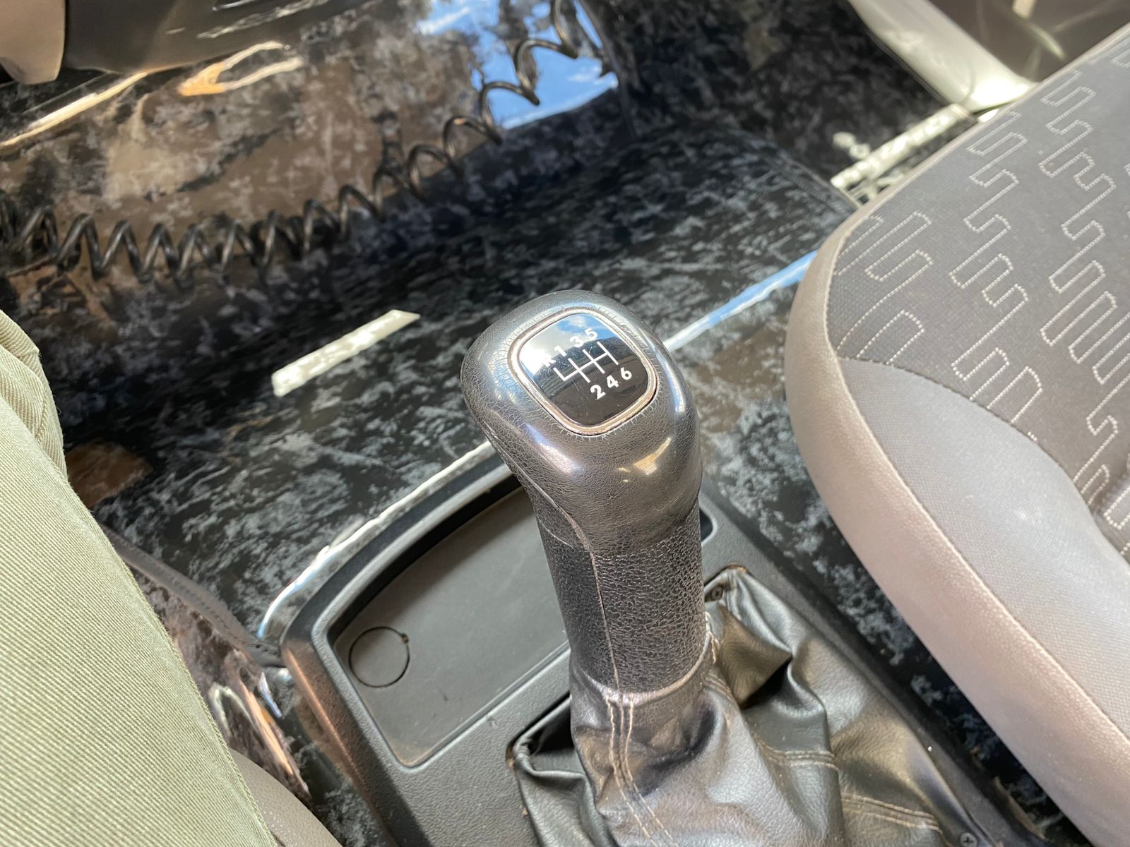 VW 13160 6X2 - Imagem 26