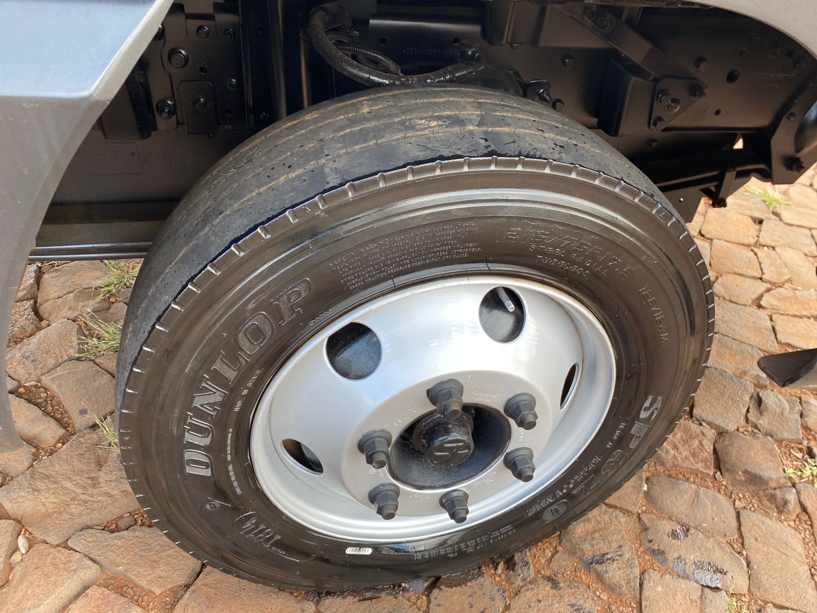 VW 13160 6X2 - Imagem 8