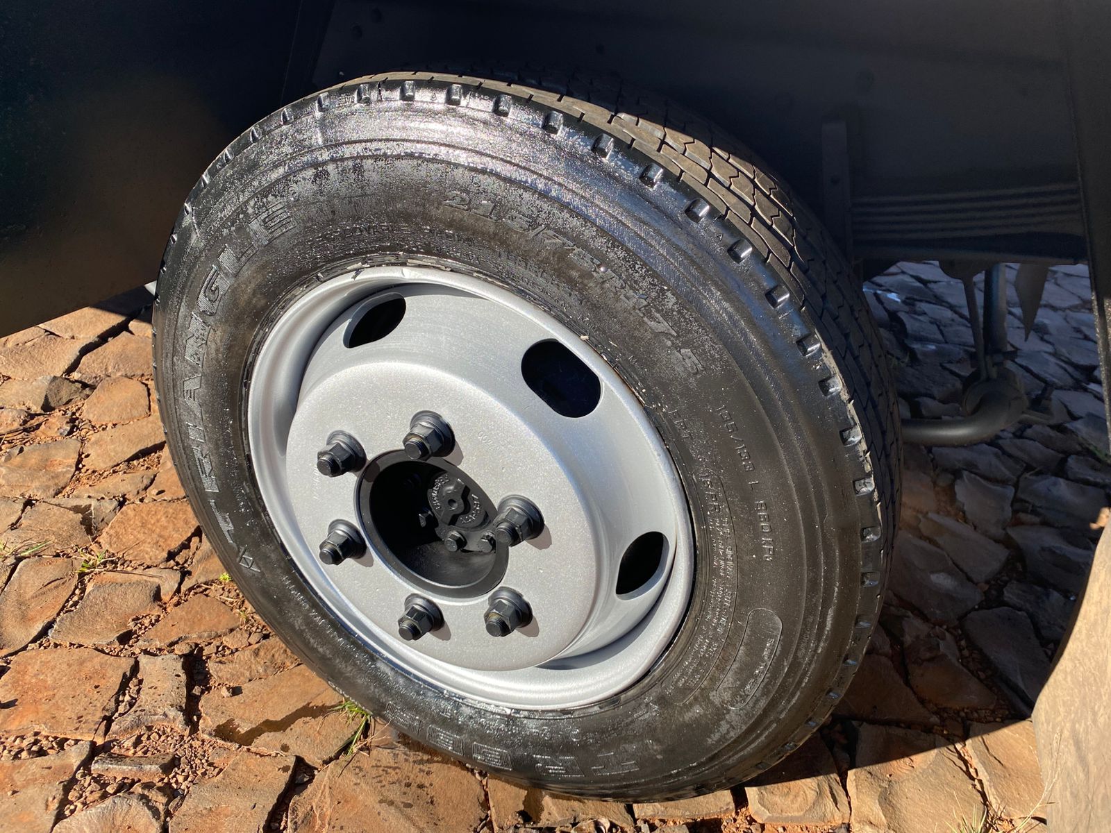 VW 5150 4X2 COM BAU - Imagem 12