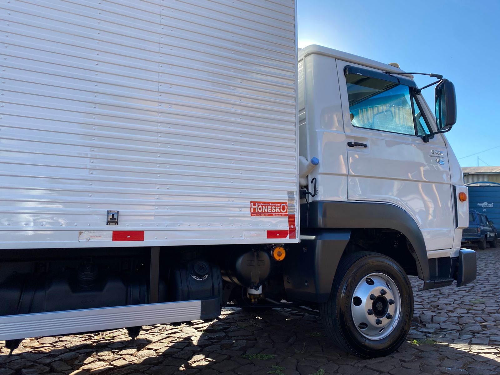 VW 5150 4X2 COM BAU - Imagem 14