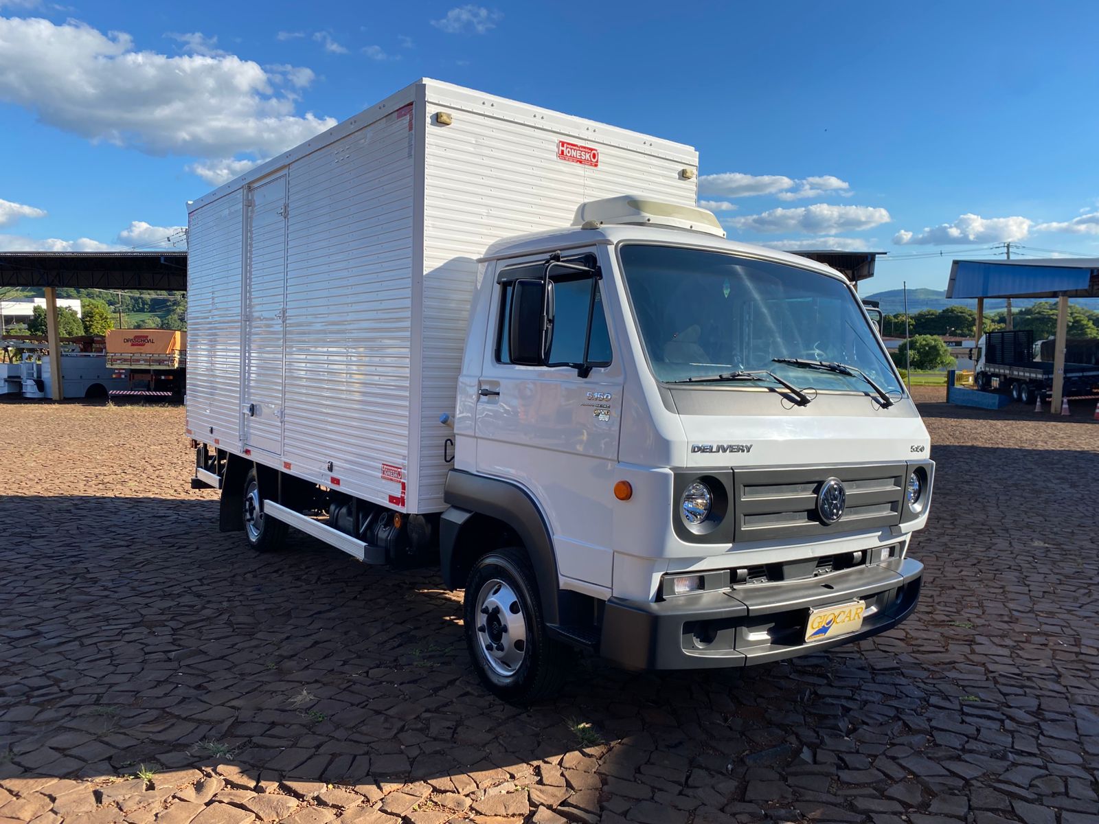 VW 5150 4X2 COM BAU - Imagem 3