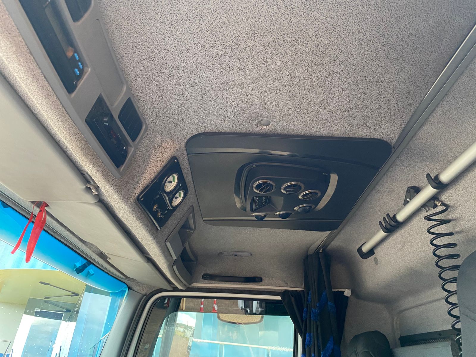 MB ATEGO 3030 8X2 - Imagem 26