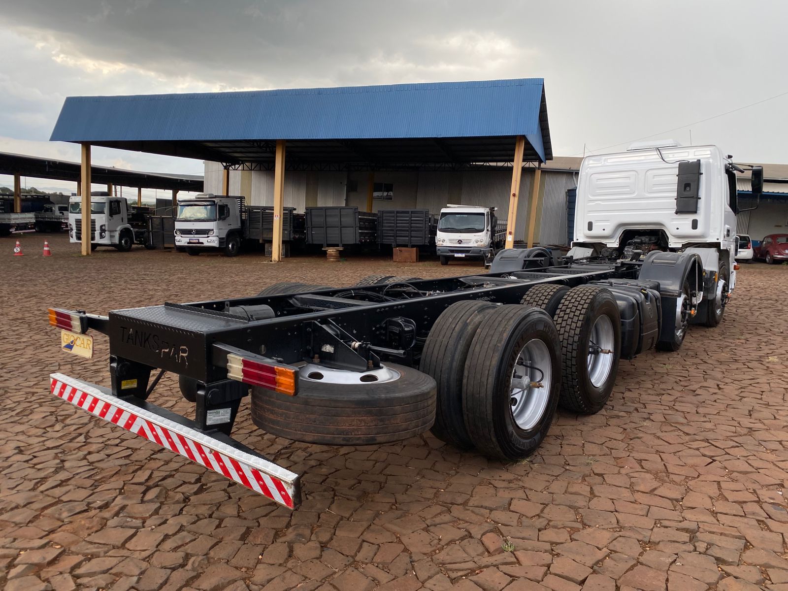 MB ATEGO 3030 8X2 - Imagem 9