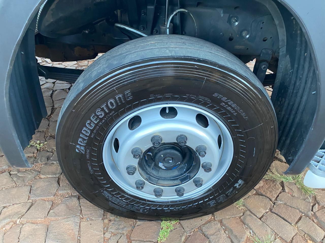 SCANIA P94 260 Cabine Leito - Imagem 6