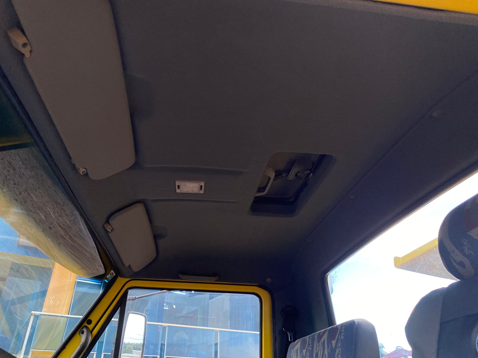 VW 9150 CUMMINS 4X2 Basculante - Imagem 20