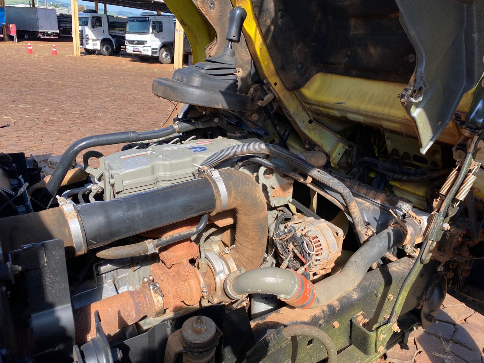 VW 9150 CUMMINS 4X2 Basculante - Imagem 27