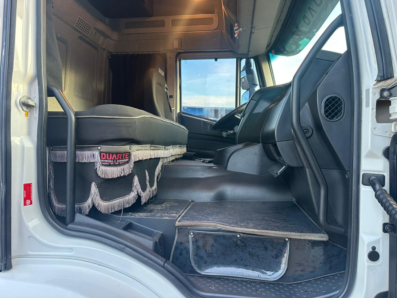 IVECO STRALIS 440 HI ROAD 6X2 - Imagem 30