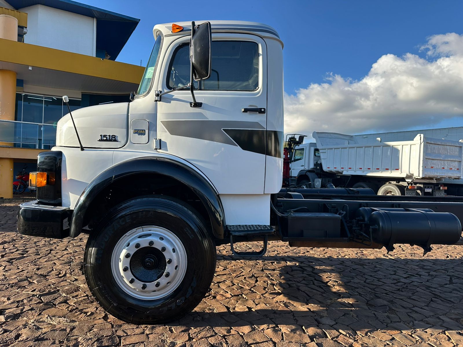 MB L 1518 6X2 - Imagem 13