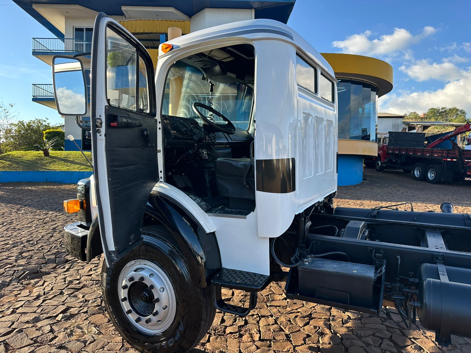 MB L 1518 6X2 - Imagem 19