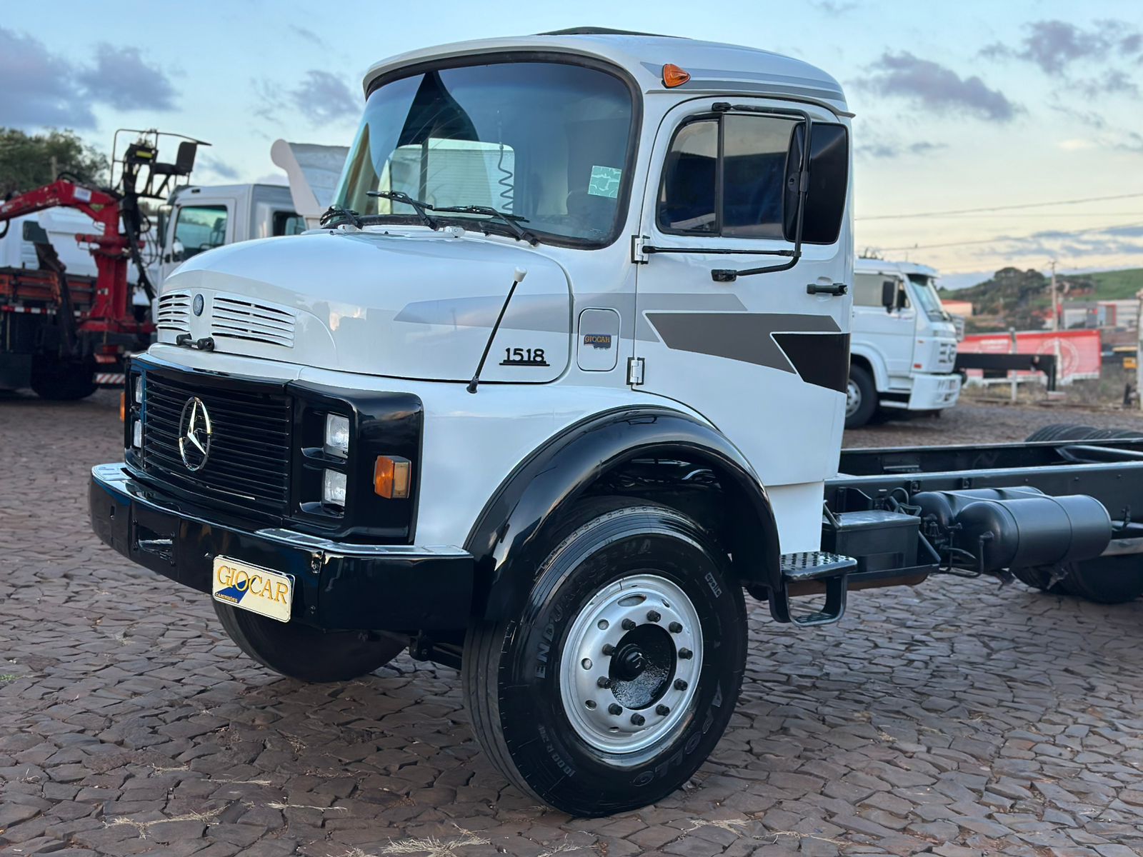 MB L 1518 6X2 - Imagem 37