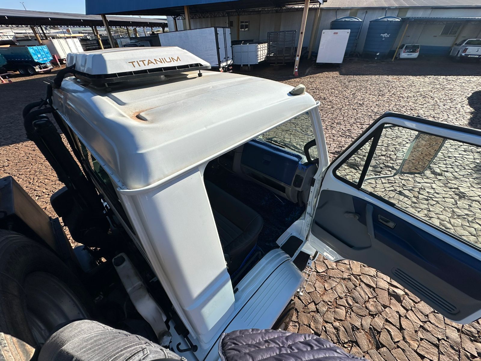 VW 26260 6X4 WORKER - Imagem 33