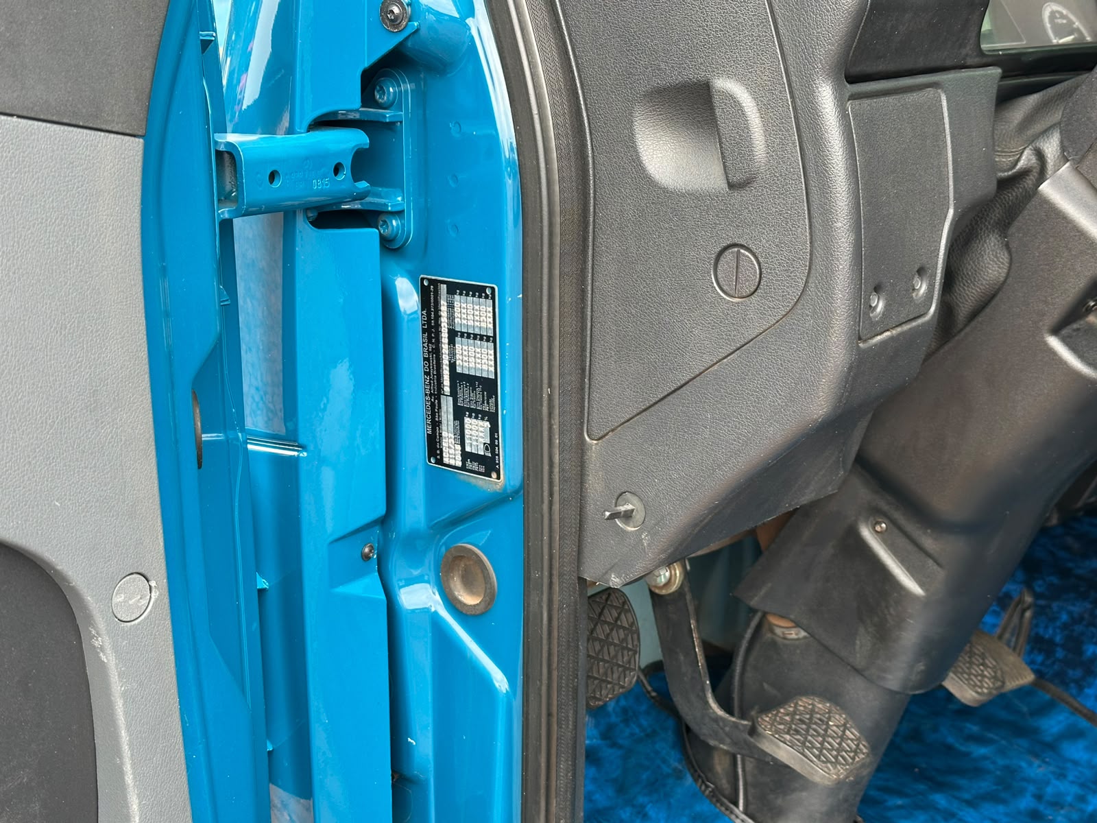 MB ACCELO 815 4X2 - Imagem 33