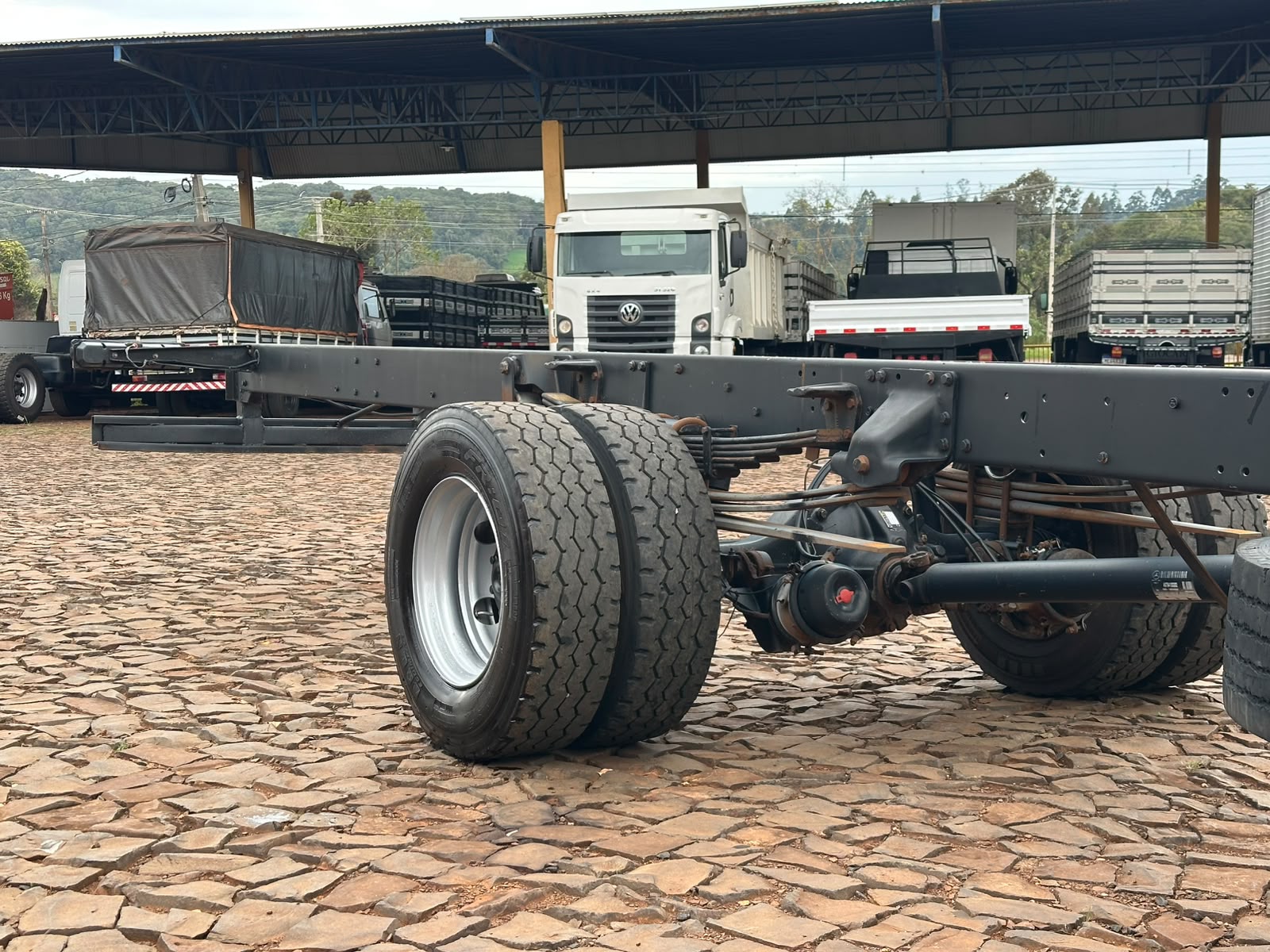 MB ACCELO 815 4X2 - Imagem 9