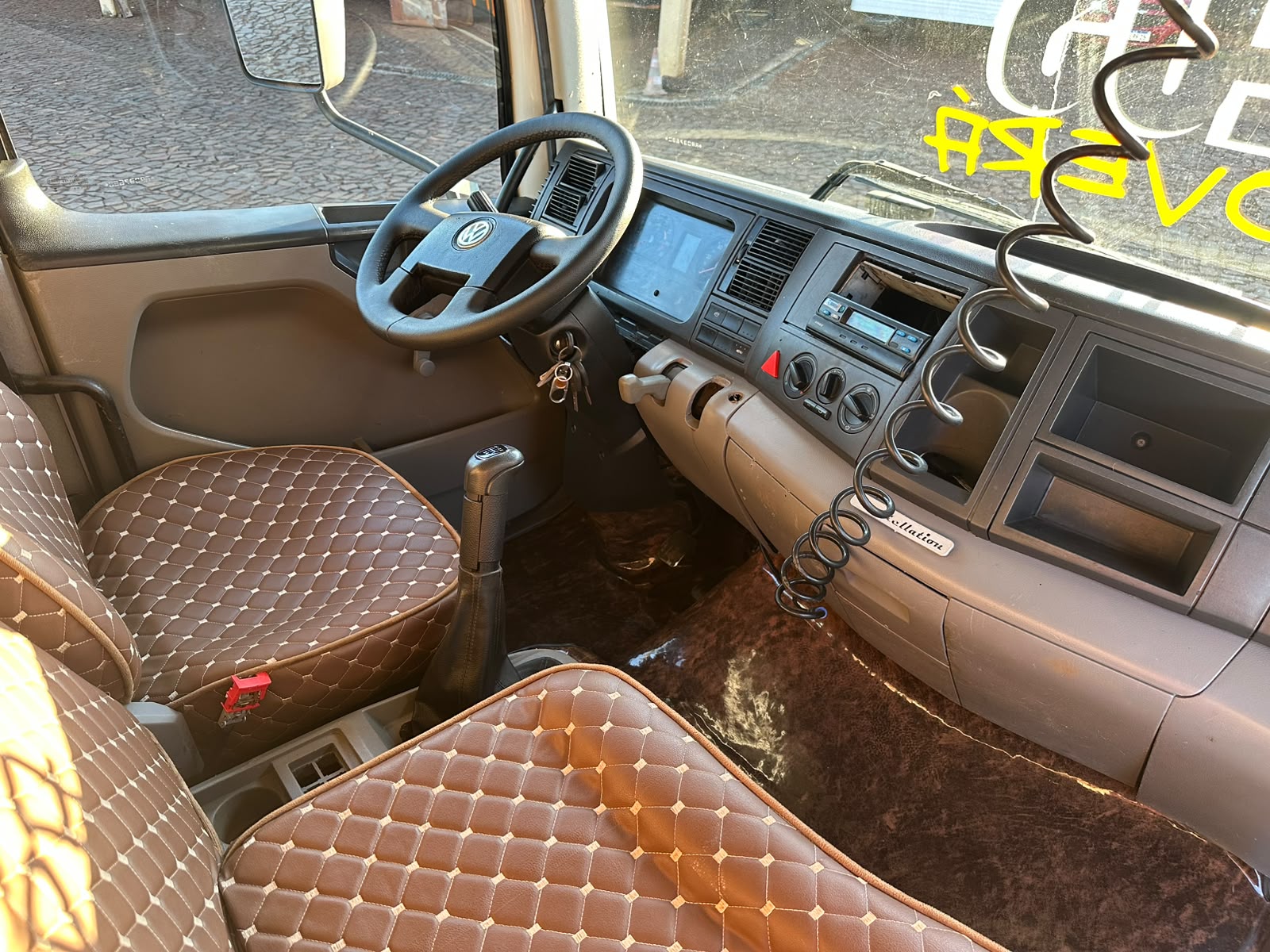 VW 24250 CONSTELLATION 6X2 - Imagem 38