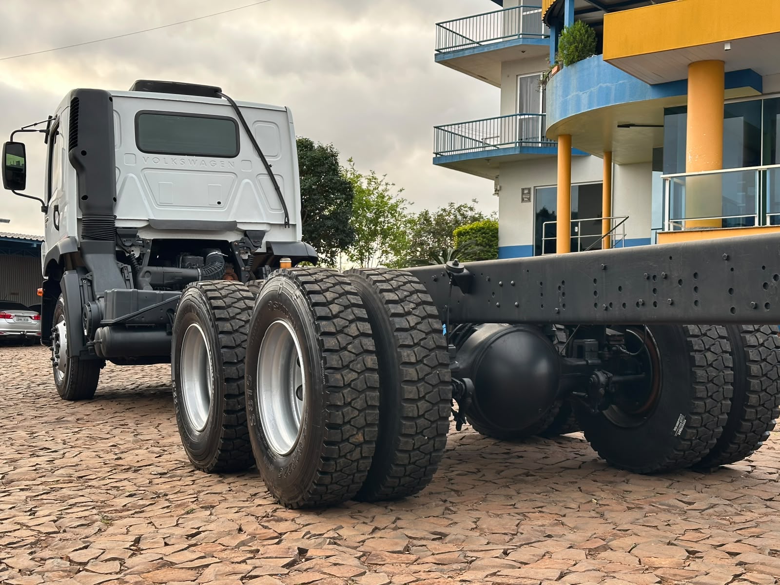 VW 31390 CONSTELLATION 6X4 - Imagem 18