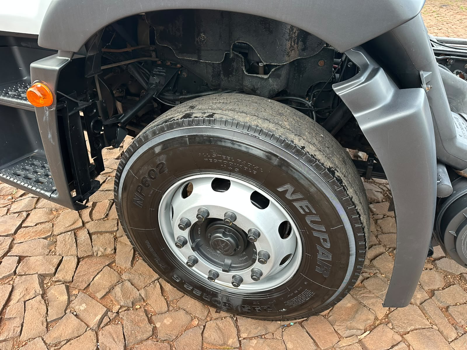 VW 31390 CONSTELLATION 6X4 - Imagem 21