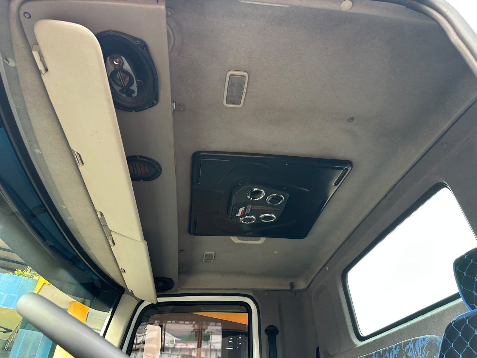 VW 31390 CONSTELLATION 6X4 - Imagem 25