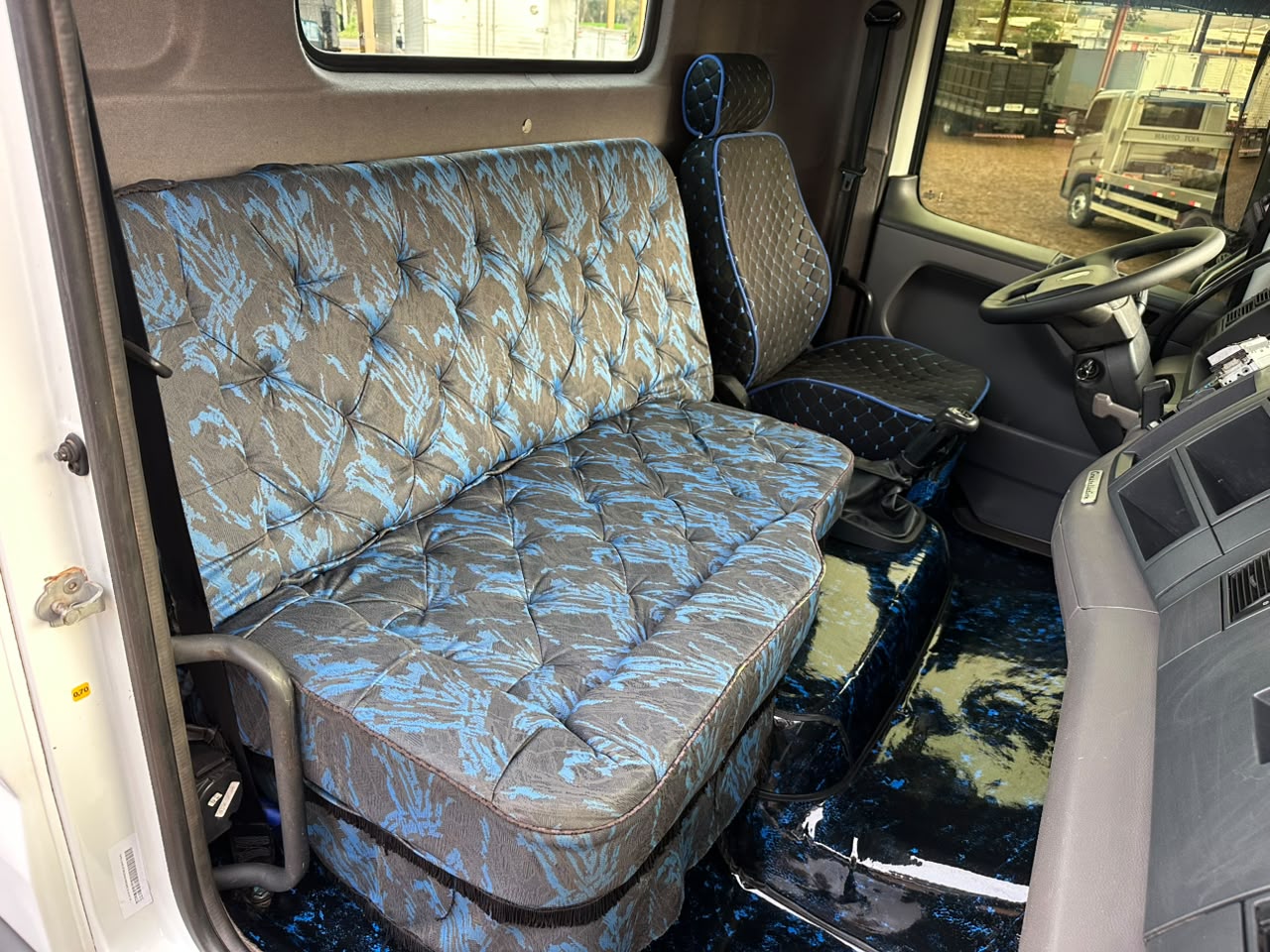 VW 31390 CONSTELLATION 6X4 - Imagem 33
