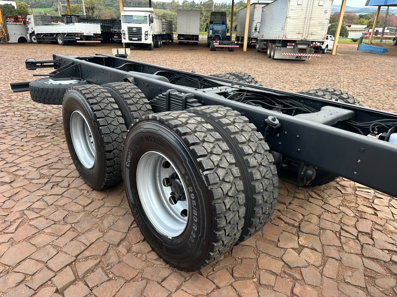 VW 31390 CONSTELLATION 6X4 - Imagem 10