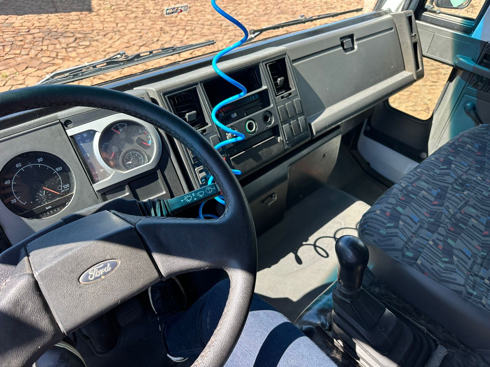 CARGO 815 4X2 - Imagem 24