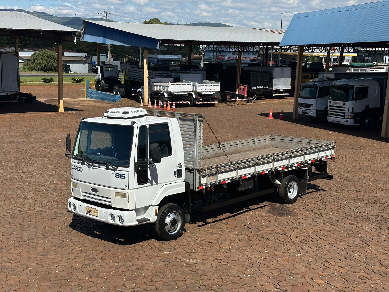 CARGO 815 4X2 - Imagem 30