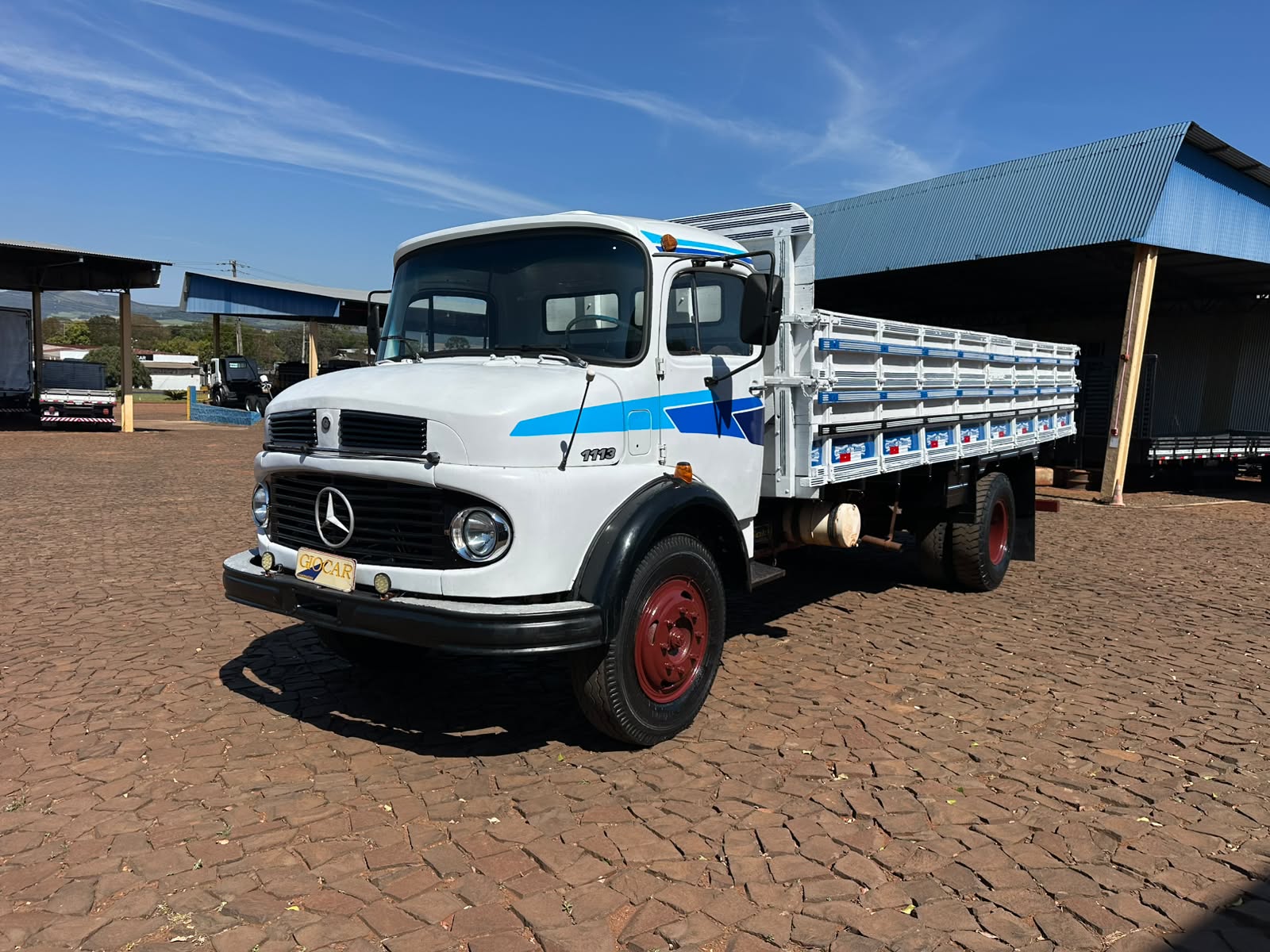 MB L 1113 4x2 - Imagem 2
