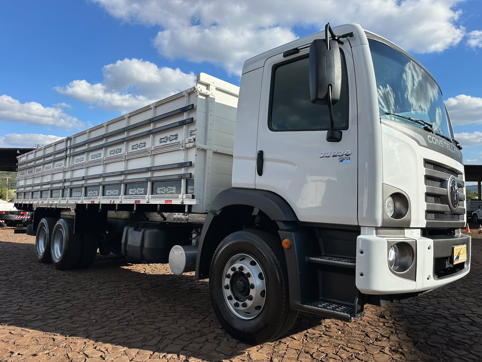 VW 23230 ROBUST 6X2 - Imagem 4